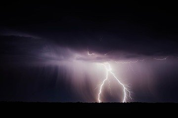Allerta meteo 22 e 23 novembre, rischio eventi estremi. Ecco dove e quando