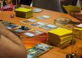 Vende delle carte da gioco e compra una casa. La storia incredibile di un giovane piacentino