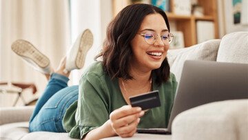 Come l'IA di BigCommerce aiuta i rivenditori a superare le sfide del mercato