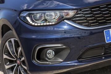 Nuova Fiat Tipo Cross: debutto imminente, ecco cosa sappiamo