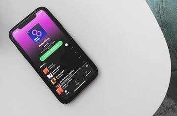 Spotify Running Mode crea playlist adattive con l'AI. Ecco come sfruttarla subito