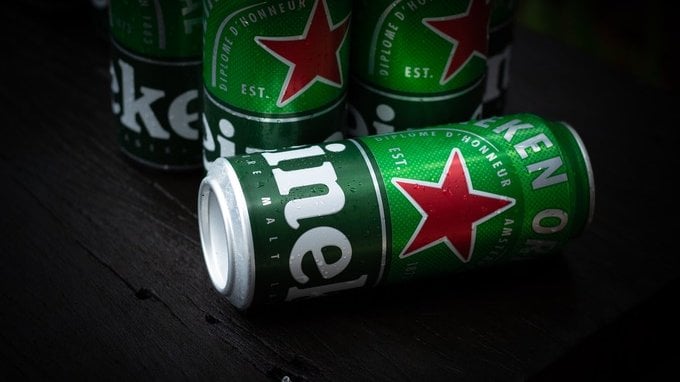 Il secondo produttore di birra al mondo potrebbe aumentare i prezzi a causa della guerra