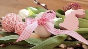 Divieto di decorazioni pasquali, minacciata multa da 100.000 euro