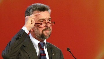 “Reddito di cittadinanza più alto, basta con i bonus e 500 euro in più in busta paga”: la ricetta di Damiano contro l'inflazione