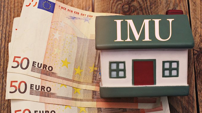 Decreto federalismo fiscale, cos'è e cosa cambia per bollo auto, Imu e tributi locali