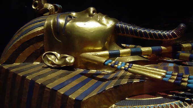 Apre il Grande Museo d'Egitto. Esposta per la prima volta la tomba di Tutankhamon nella sua interezza