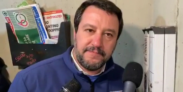 Perché Facebook ha rimosso il video di Salvini al citofono
