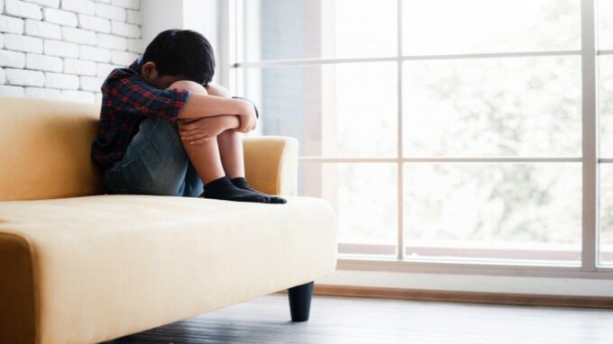 Da quanti anni si possono lasciare i bambini da soli in casa?
