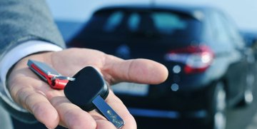 Noleggio a lungo termine o acquisto per privati?
