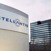 Stellantis, azionisti in perdita e banche sotto accusa. Come tutelarsi?