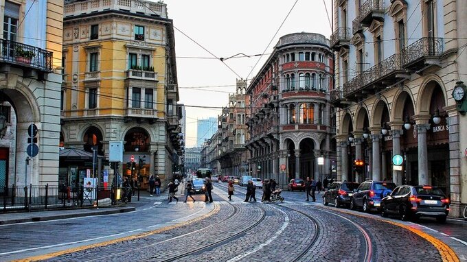Stipendio da 34.000€ costo della vita basso: ecco la città italiana dove conviene lavorare
