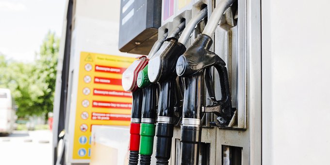 Prezzi carburanti: costo benzina, diesel, GPL e metano. Petrolio in ribasso