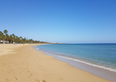 28°C a ottobre, spiagge deserte e birra economica. Gli italiani hanno scoperto un nuovo paradiso