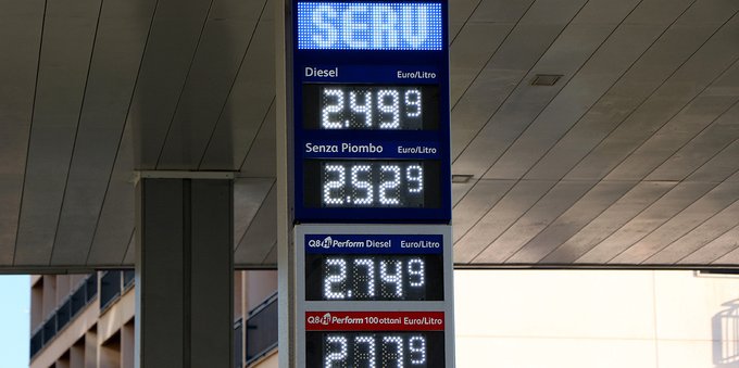 Benzina e gasolio a prezzi più bassi, come cercare il distributore migliore