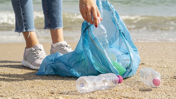 Riciclare la plastica: 5 aziende che vogliono fare la differenza