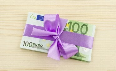 Bonifico dai parenti e controlli fiscali, quando è considerato reddito imponibile?