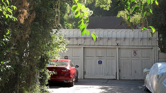 Parcheggiare due auto o lasciare i mobili, ecco cosa si può fare in un garage condominiale