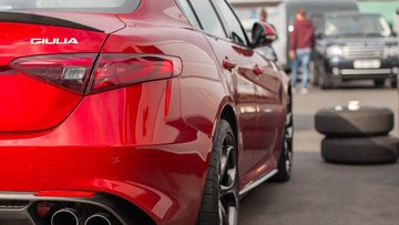 È legale fotografare la targa di un'auto?