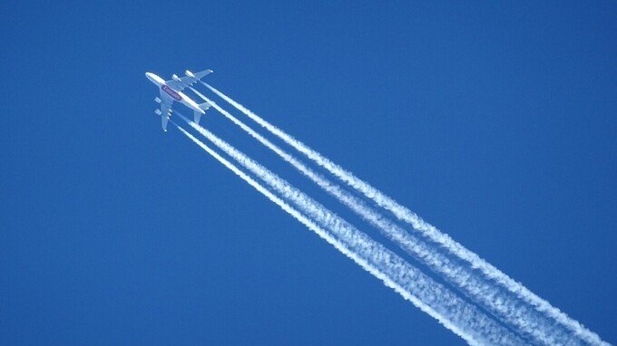Qatar Airways cancella tutti i voli con il Boeing