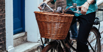 Si può circolare con la bicicletta sul marciapiede?