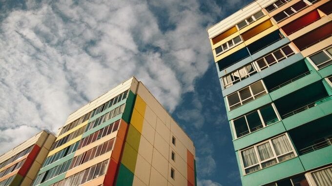 Orari di silenzio in condominio, le regole da rispettare