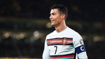 Cristiano Ronaldo fugge dalla guerra in Medio Oriente con un jet privato 
