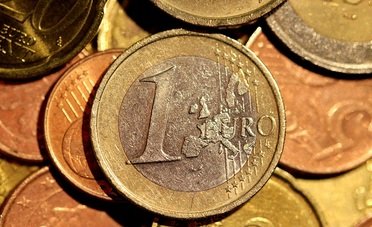 Coronavirus, Italia in crisi: regalare soldi a tutti è la soluzione (M. Mori)