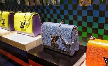 Il controsenso su LVMH segna la fine del lusso per come lo conosciamo