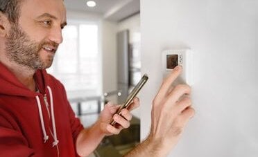 La soluzione perfetta per chi ha sempre freddo. Non “divora” elettricità, ma riscalda meglio di una stufa
