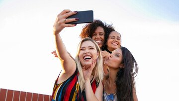 Perché non vale più la pena acquistare uno smartphone di fascia media