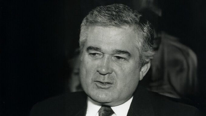Addio a Louis Gerstner, l'ex CEO e presidente di IBM che salvò l'azienda dalla crisi