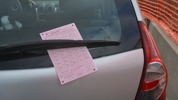 Addio punti della patente per chi non rispetta questi segnali. Lo dice il Codice della Strada