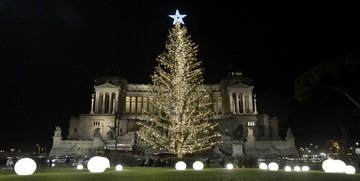 Roma: l'accensione dell'albero è in diretta streaming