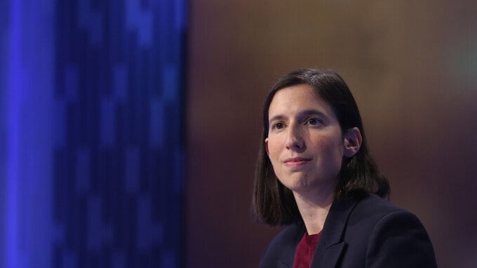Pd, cosa cambia con Schlein: guerra, rdc e salario minimo, asse con M5s?