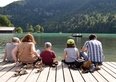 Investire in coppia o da soli, cosa conviene davvero?