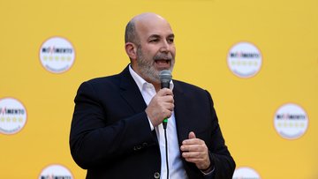 Vito Crimi: chi è il nuovo capo politico M5S dopo Di Maio?
