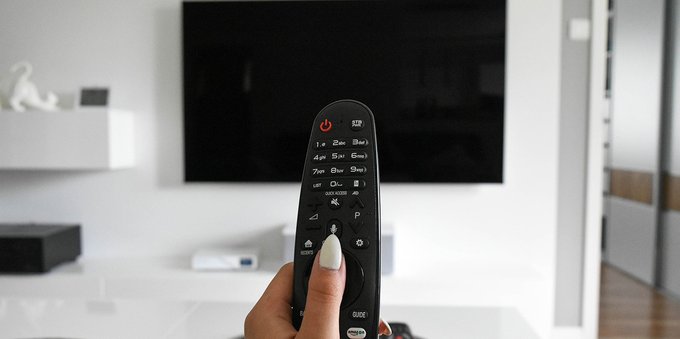 Come scegliere una TV: guida all'acquisto