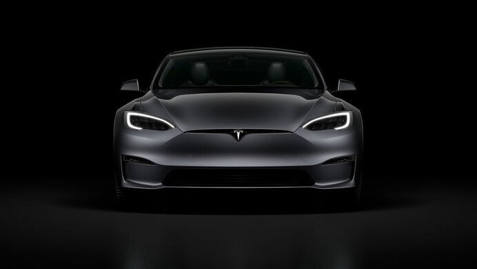 Tesla rivede i prezzi listini: fino a 6.000 euro in più per la Model S
