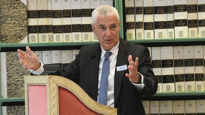 Chi è e quanto guadagna Lorenzo Mariani, il nuovo CEO di Leonardo