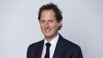 Elkann ha avviato una trattativa esclusiva per vendere La Stampa. Ecco chi la acquisterà