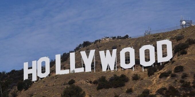 Gli artisti più ricchi al mondo: registi, cantanti e attori, chi guadagna di più a Hollywood