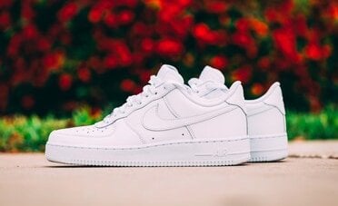 Azioni Nike ai minimi. Potrebbe essere l'occasione o la trappola dell'anno