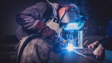 Italia, produzione industriale diminuisce a novembre