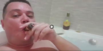 Il video di Alfio Baffa, candidato della Lega alle regionali in Calabria con sigaro e whisky