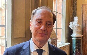 “La maggioranza di centrodestra non è a rischio, tempi per nascita governo Meloni saranno molto brevi”: l'intervista a Ciriani (Fdi)