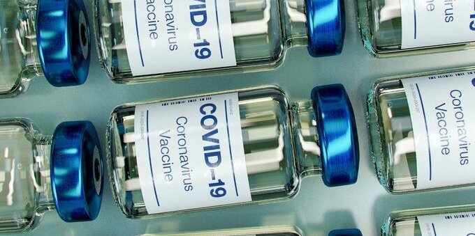 Vaccino, nuove regole per chi è guarito dal Covid: la circolare del Ministero della Salute