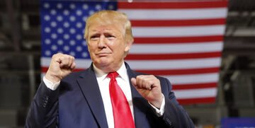 Trump: campagna elettorale zeppa di annunci falsi