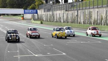 Hertz e Garage Italia: sul circuito di Vallelunga con le esclusive Fiat 500 Carlo Icon-e e Abarth 595 K-Hertz