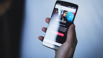 Cos'è e come funziona Apple Music in Italia
