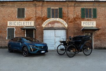 Peugeot: 130 anni di storia italiana guardando al futuro